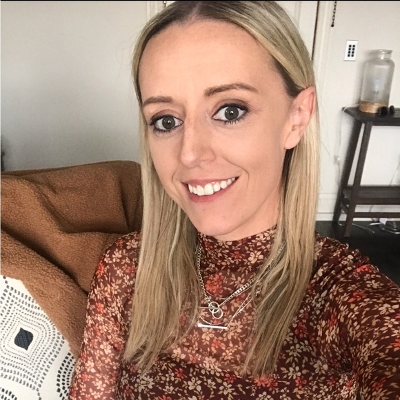 Meet your Posher, Rachael - Picture 1 of 12